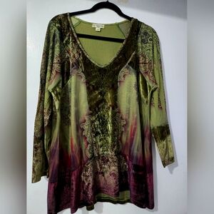 Womens top and pants